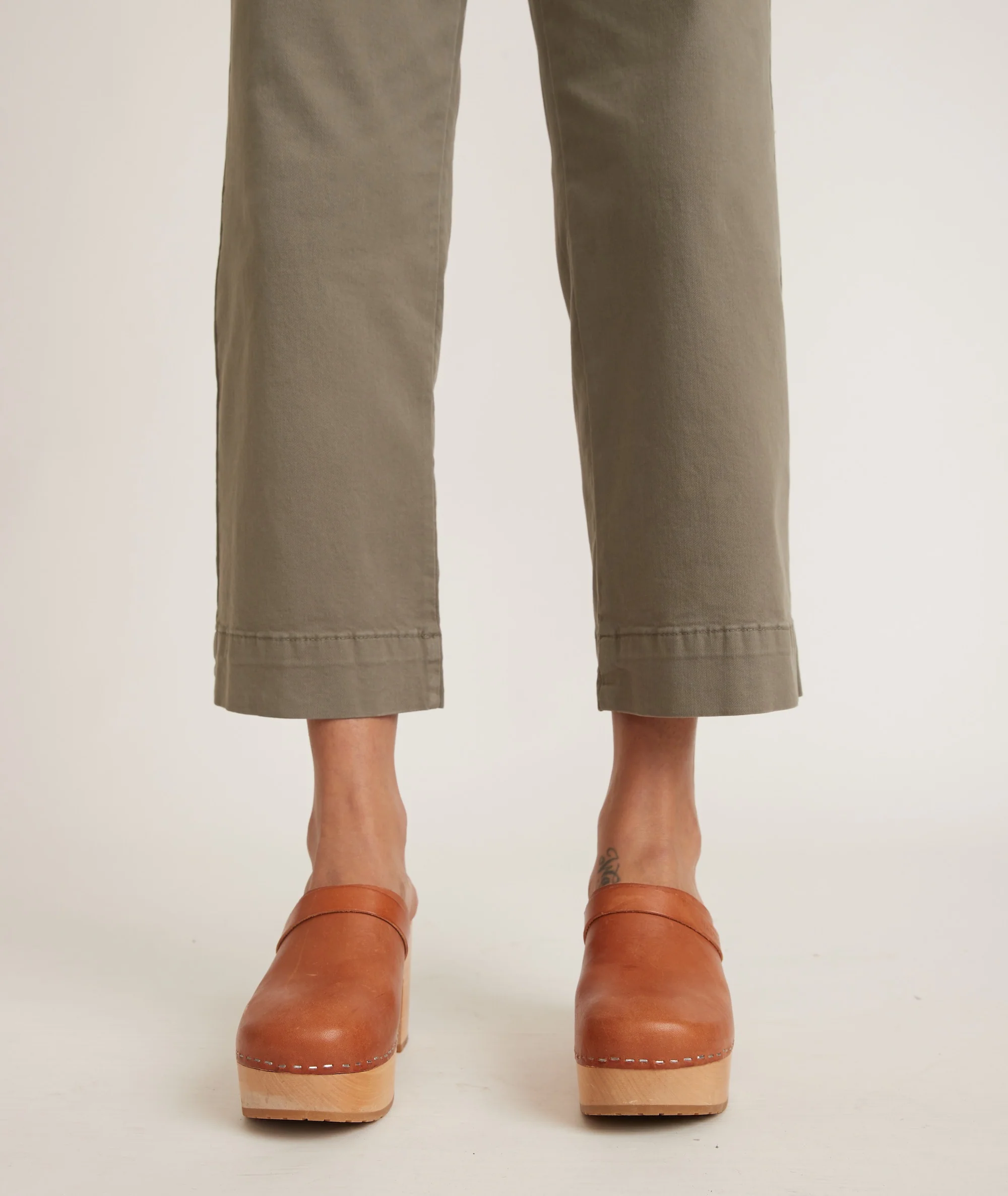 Bridget Crop Pant - Image 5