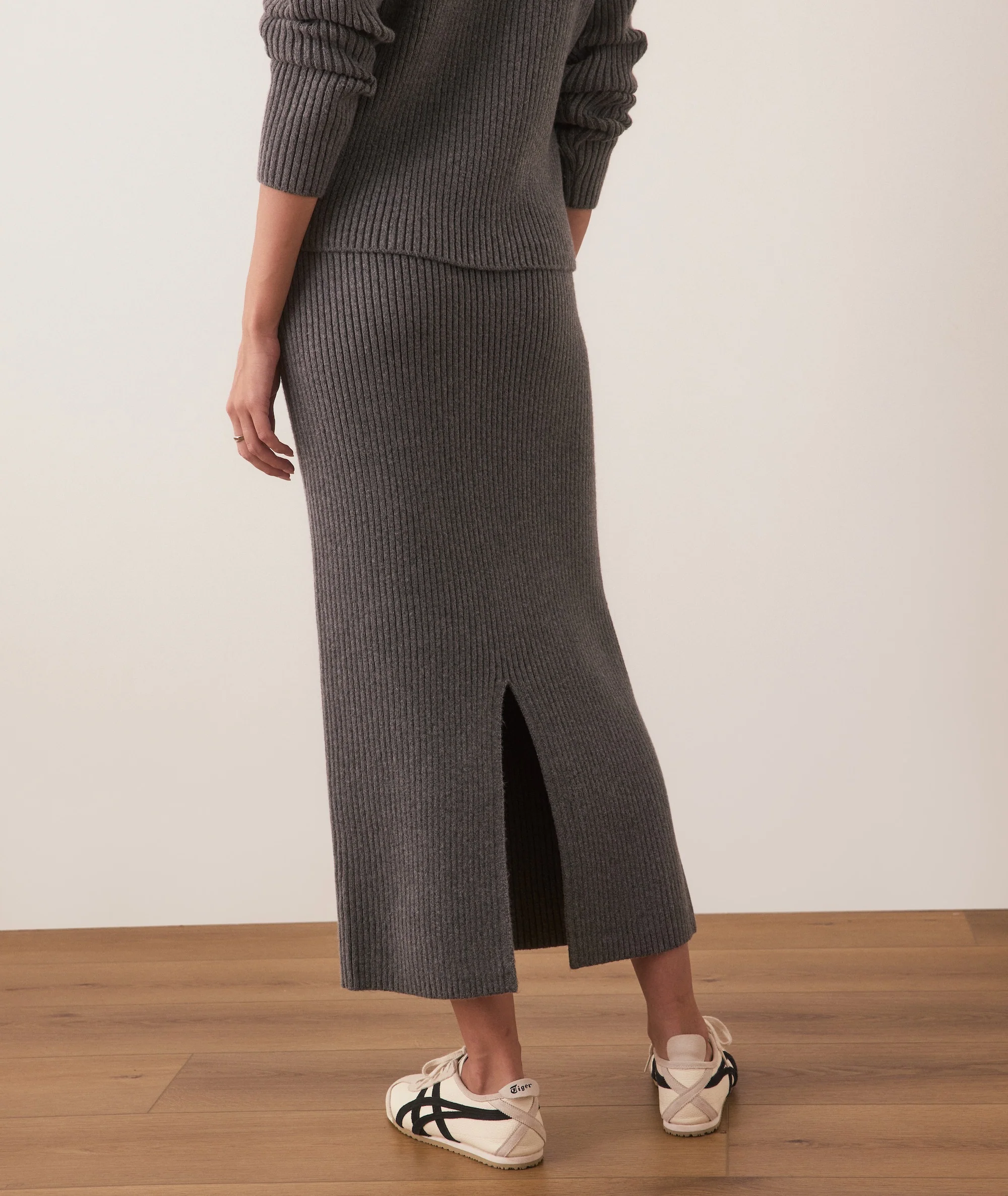 Isla Sweater Skirt - Image 7