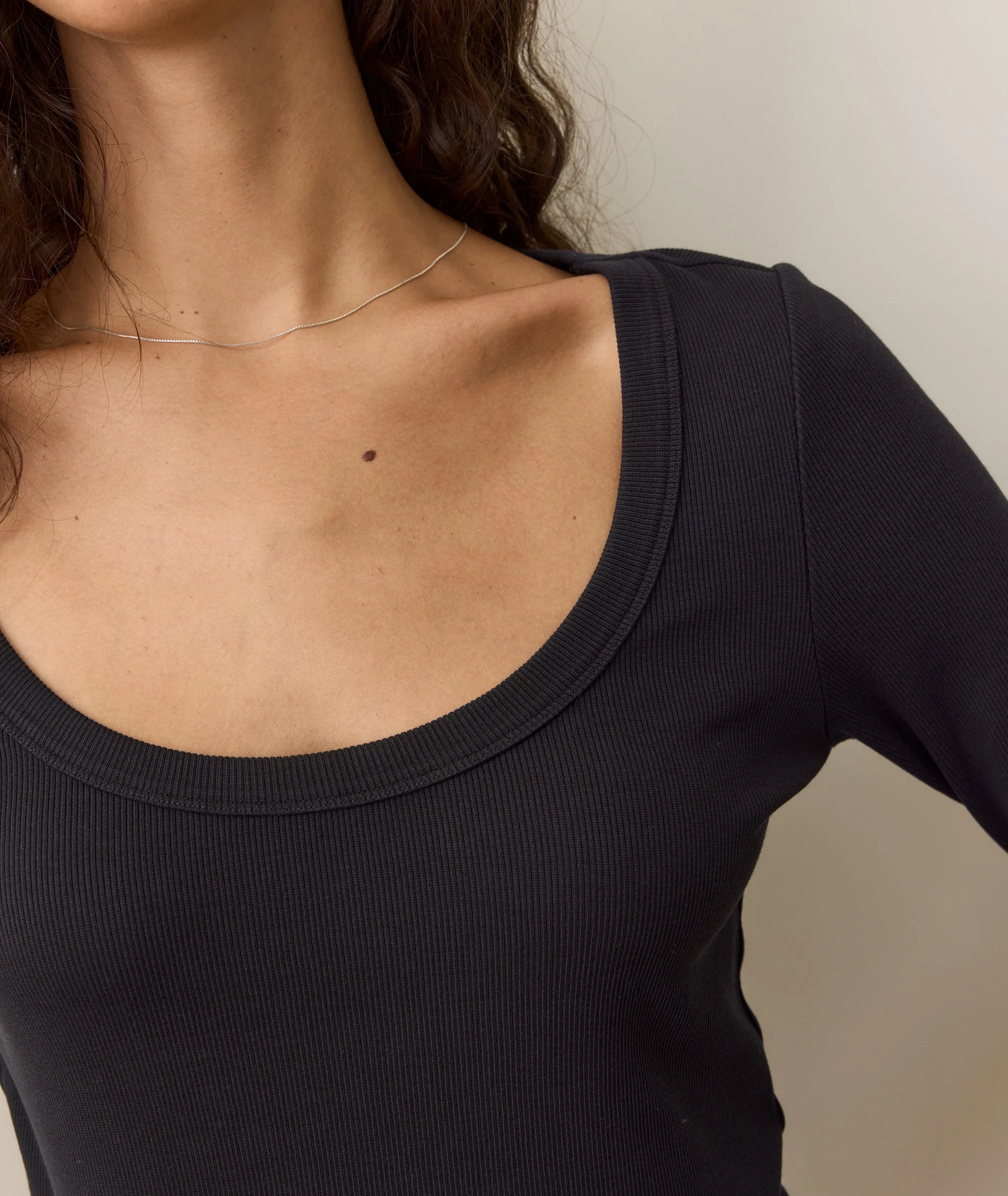 Lexi Rib Sun-In Longsleeve Scoop Tee - Image 4