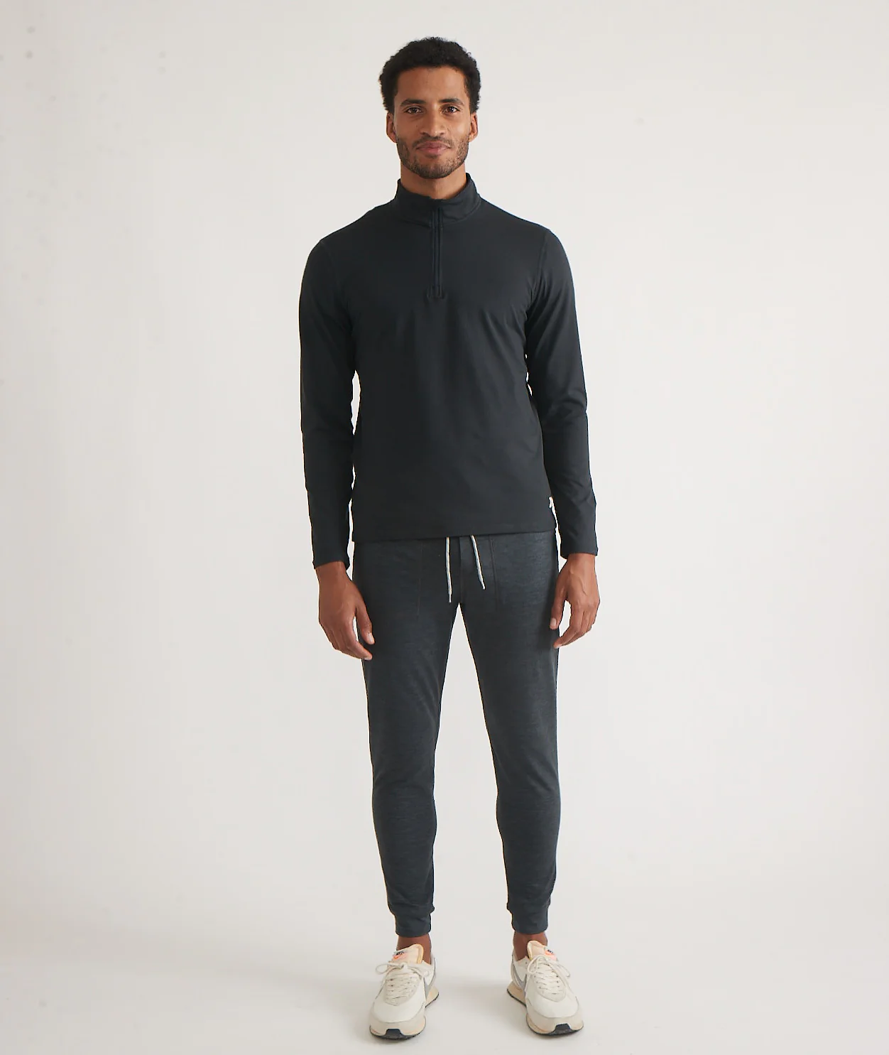 Men's Re-Spun Sport Quarter Zip in Charcoal - Image 4