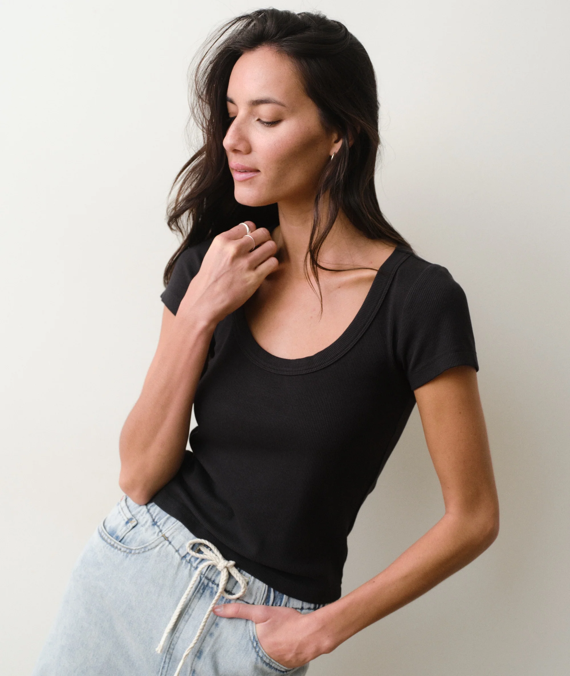 Lexi Rib Sun-In Scoop Tee - Image 3